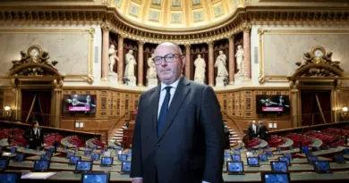 Sous pression de l'opinion, le Conseil constitutionnel se prononce sur la loi Duplomb