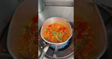 Spicy prawn soup-Thai Street Food