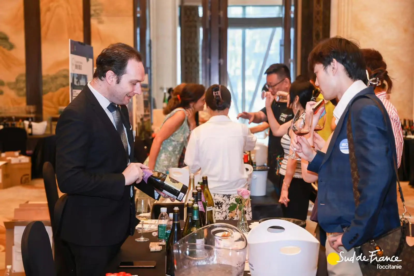 Succès du Salon des vins du Sud de la France, organisé à Wuhan