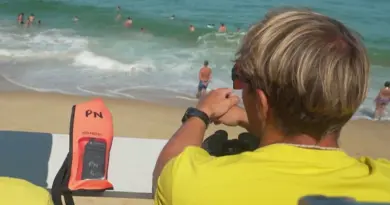 Surveillance des plages : dans la peau d'un nageur-sauveteur des Landes