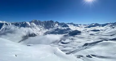 Auvergne-Rhône-Alpes, Lyon, Annecy, Alps, volcano, lake, mountain, ski, village