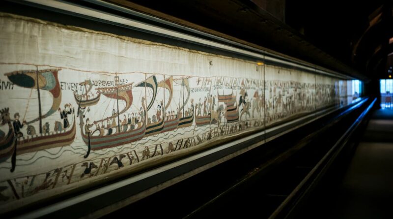 Tapisserie de Bayeux : la préfecture du Calvados supprime de son compte une vidéo qui déconseillait le transport de l’œuvre