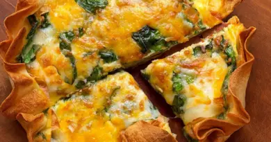 Tarte la plus rapide du monde SANS Pâte ?! 😱 4 ingrédients et c'est tout ! Petit-déjeuner ou dîner