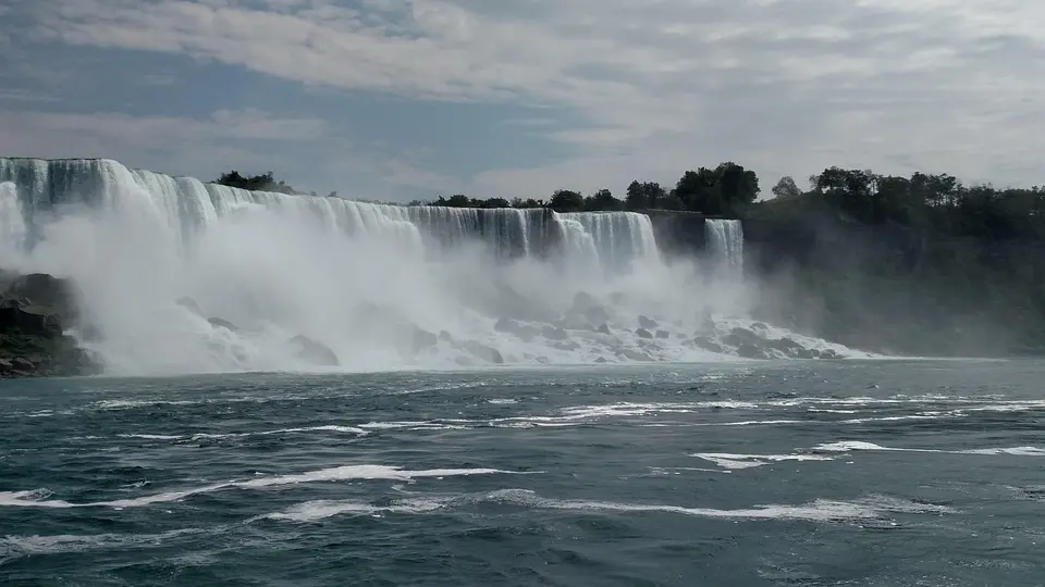 Canada, nature, mountains, Niagara Falls, Northern Lights, maple leaf, cityscape