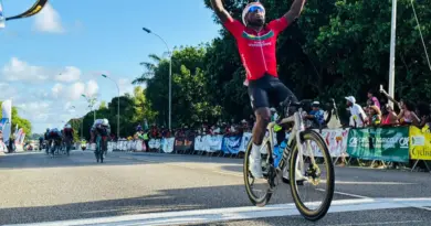 Tour de Guyane 2025 : Derouault bouscule le général, Géran s’impose à Rémire-Montjoly