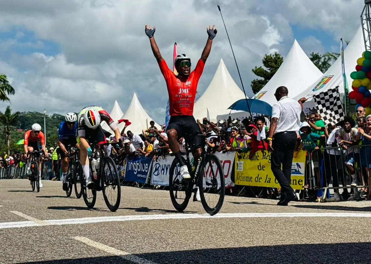 Tour de Guyane : Owan Nubul remporte le 1er tronçon de la 2eme étape au sprint