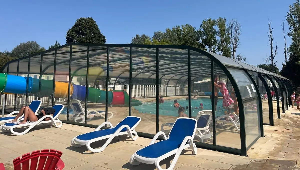 Tourisme : "Tendance plutôt à la baisse" cet été dans les campings du Centre-Val de Loire "à cause des fortes chaleurs" - ici