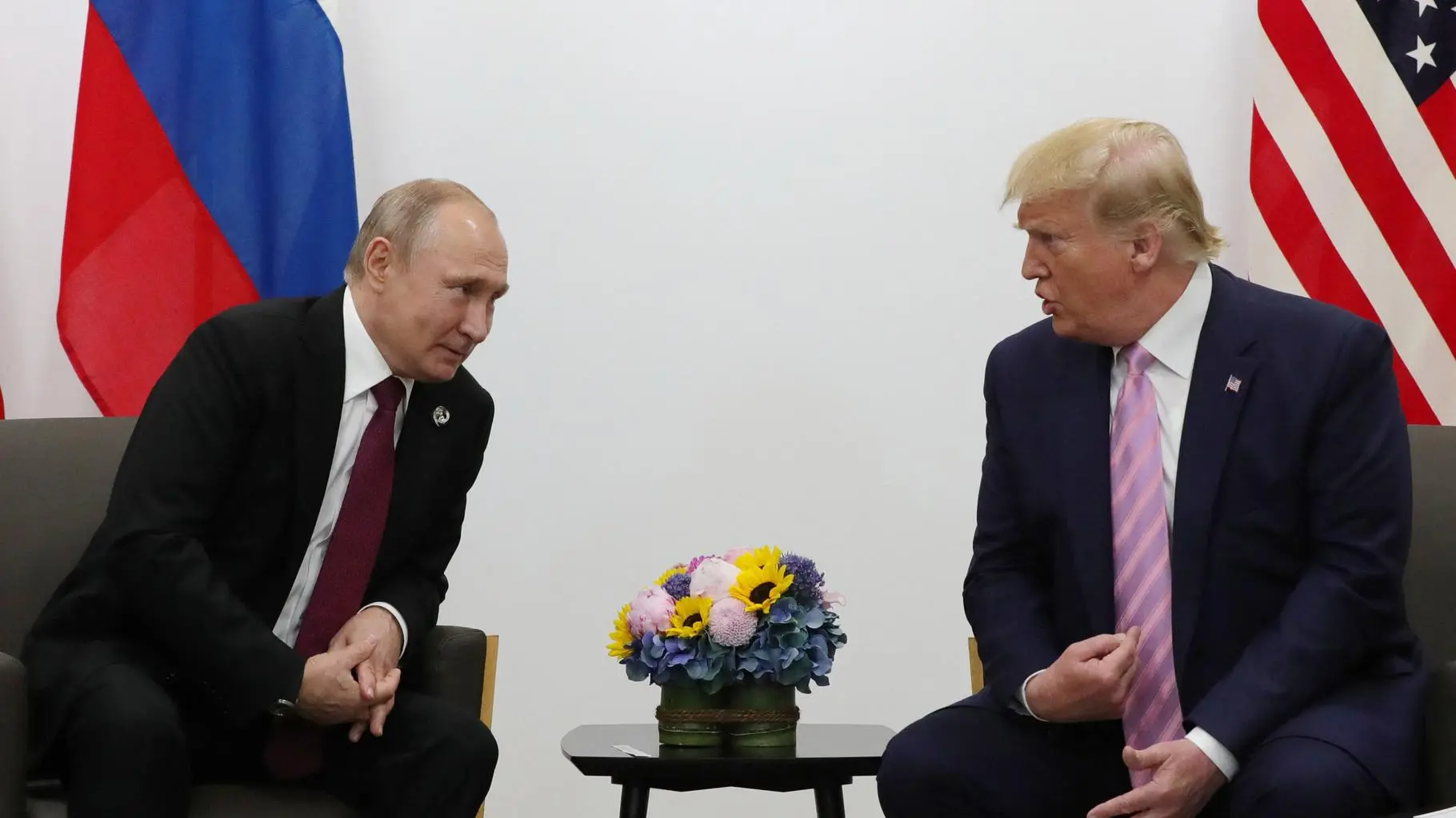 Toutes ces questions qui se posent avant la rencontre Trump - Poutine, et leur début de réponse