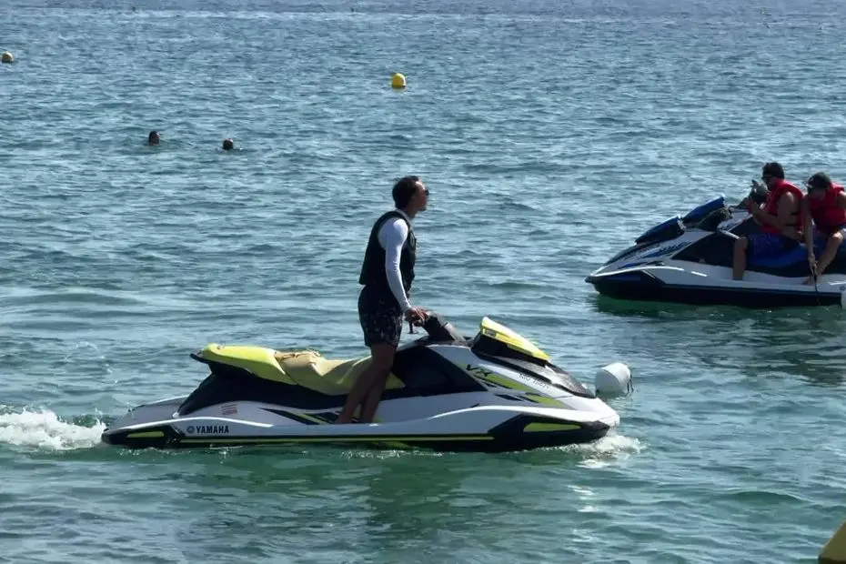Trop rapides, trop nombreux, trop bruyants et polluants : cette municipalité part en guerre contre les jet-skis
