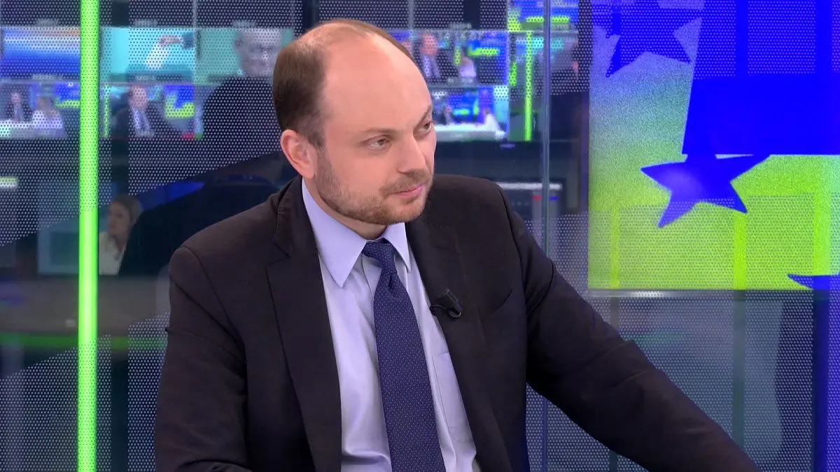 "Trump se laisse flatter par Poutine", estime l'opposant russe Vladimir Kara-Mourza