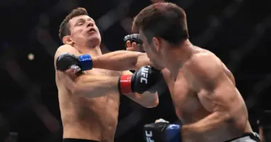 UFC 319 : un percutant K.-O. d'Alexander Hernandez en sous-carte - TVA Sports
