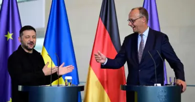 Ukraine : optimisme prudent des Européens après leur échange avec Trump