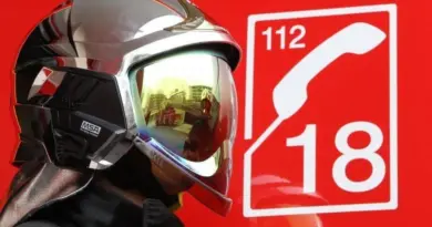 Un accident deux-roues contre voiture fait un blessé sur la Promenade des Anglais