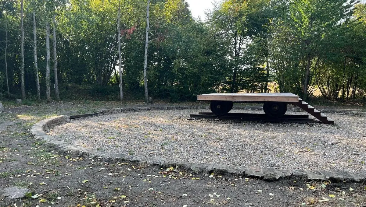 Un ancien pont tournant de la SNCF se transforme en scène pour des concerts en Creuse - ici