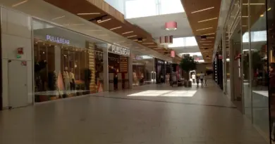 Un départ de feu dans une boulangerie du centre commercial BAB2 à Anglet - ici