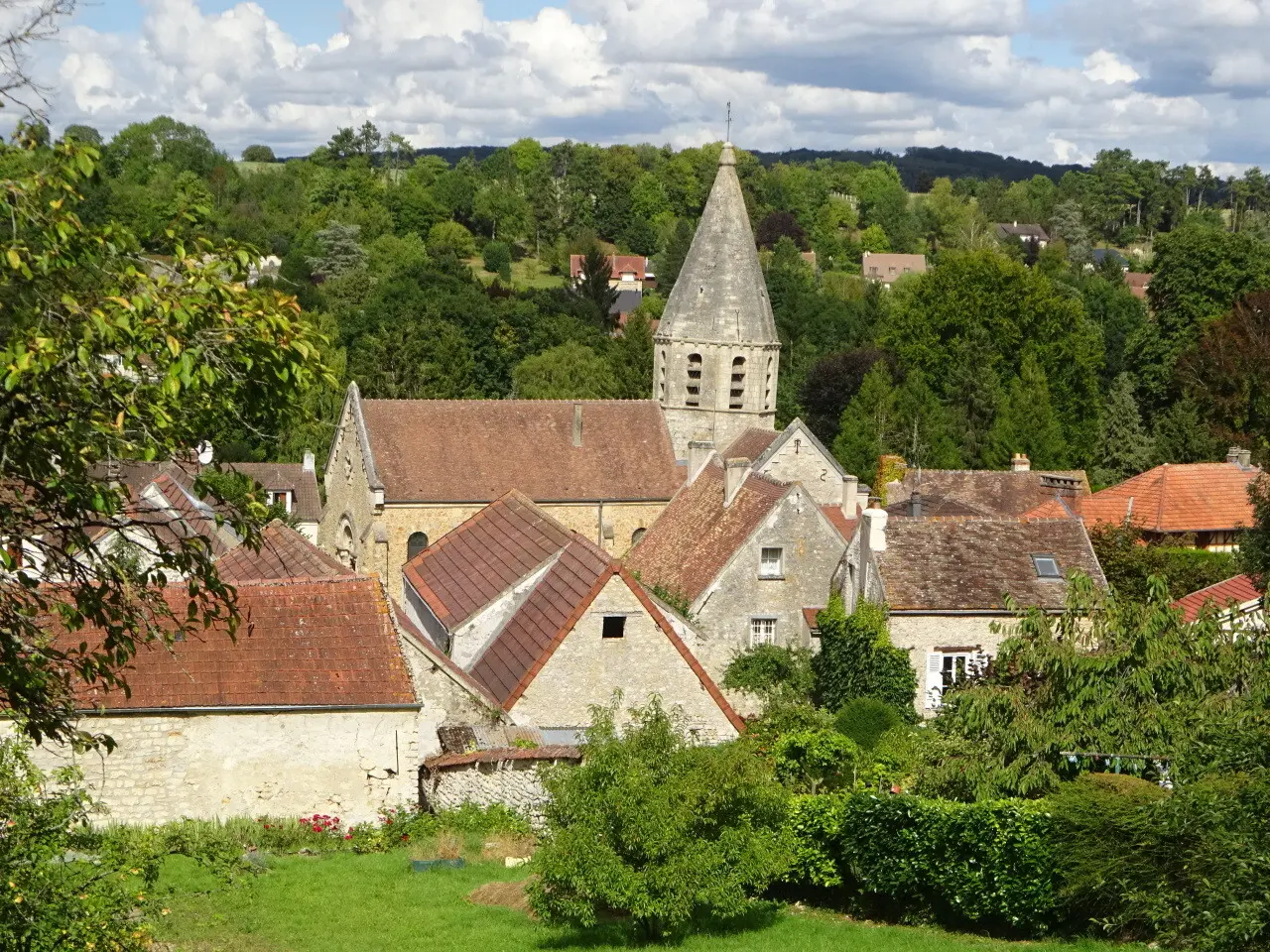 Un été à pied dans les Yvelines : l’escapade qui donne un échantillon représentatif du Vexin