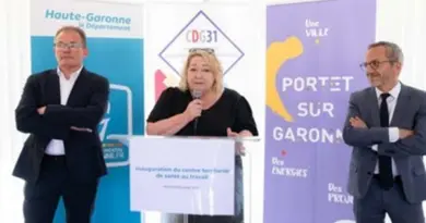 Thierry Suaud, maire de Portet-sur-Garonne, Sabine Geil-Gomez, présidente du CDG31, et Sébastien Vincini, président du CD31.