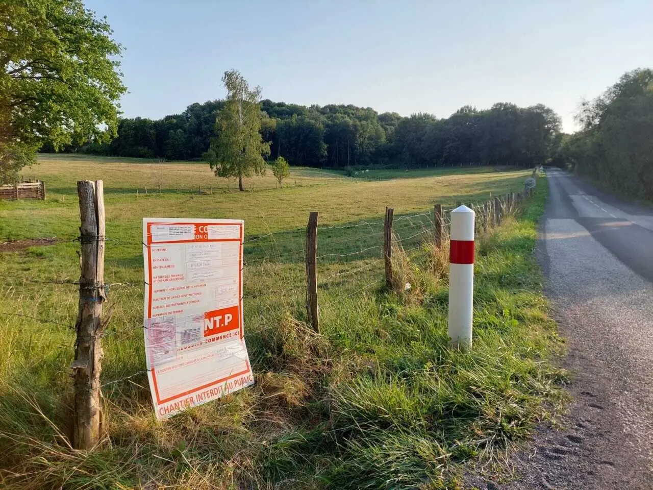"Une aberration": dans l'Orne, une antenne relais géante doit voir le jour au creux d'une vallée