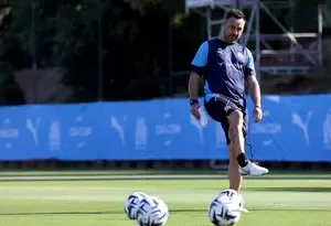 "Une bagarre de bar", "Jamais vu ça", "Je ne vais pas me prostituer pour un joueur" : Roberto De Zerbi, l’entraîneur de l’OM, revient sur l’affaire Rabiot