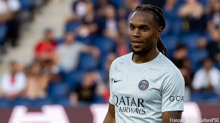 De retour au PSG cet été, Renato Sanches se rapprocherait du Panathinaïkos. Selon les derniers échos venus du Portugal, cette opération devrait prendre la forme d