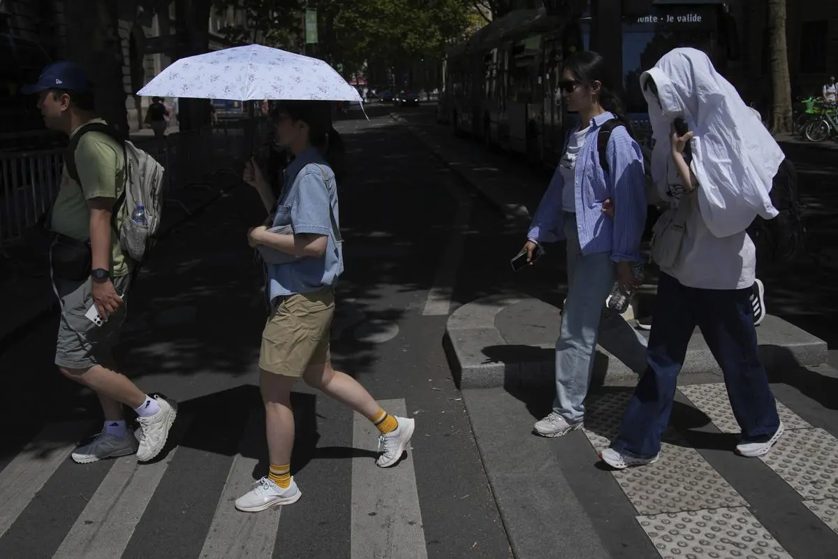 Une chaleur « d’un niveau exceptionnel » attendue dans le Sud-Ouest, où la vigilance rouge est prolongée mardi