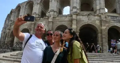 "Une journée n’est pas suffisante pour tout voir" : à Arles, les touristes donnent leur avis sur la ville