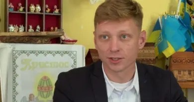 VIDÉO. Exilés en France, les Ukrainiens espèrent la paix, mais pas au détriment de leur pays