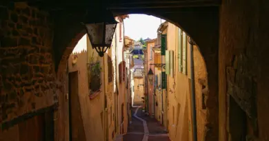 Txllxt TxllxT roquebrune scaled