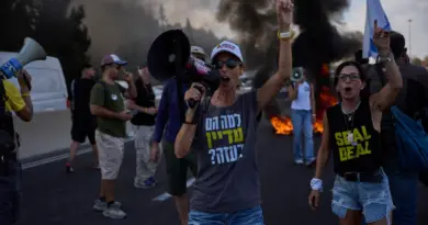 Vidéo. VIDEO｜Des milliers de manifestants en Israël pour la fin de l’offensive et la libération des otages