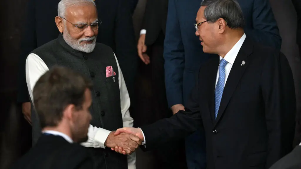Visite diplomatique chinoise en Inde, une première depuis six ans