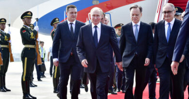 Vladimir Poutine en Chine: après l’Alaska, retour aux alliés traditionnels