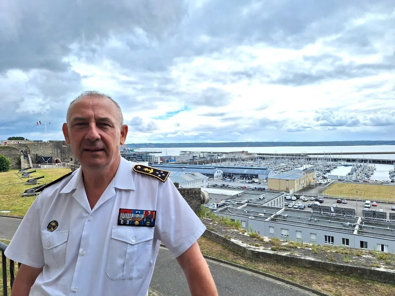 Vues de Brest : la préfecture maritime, « un endroit d’observation privilégié »