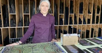 Yonne : dans les coulisses de la restauration des vitraux de l’église d'Aillant-sur-Tholon