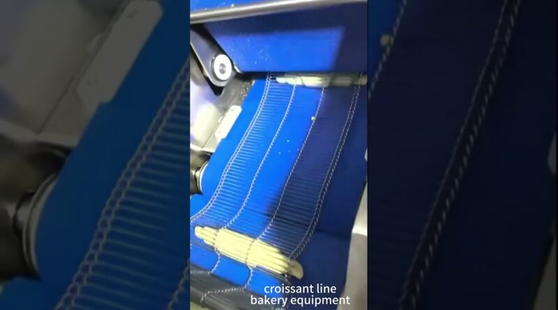 croissant line  #bakerymachines #bakerymachine #bakeryequipment #bakeryequipments #croissant