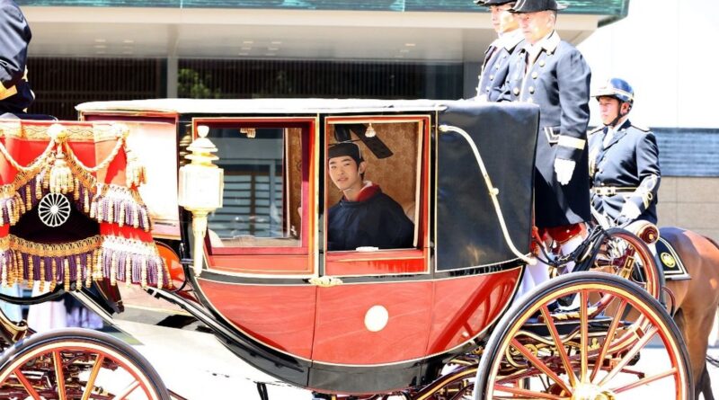 Le Japon célèbre la majorité du prince Hisahito, seul jeune héritier masculin au trône