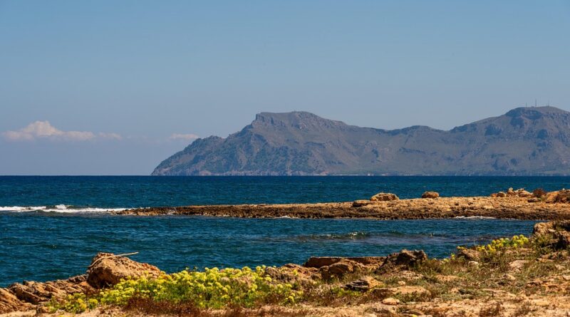 Corse, Ajaccio, Bastia, mountain, beach, sea, cliff, village, maquis, landscape