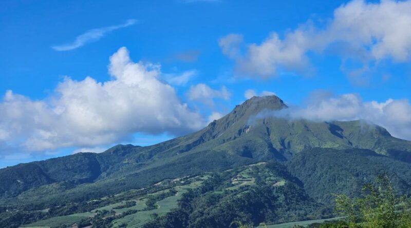 517 séismes volcaniques enregistrée sous la Pelée