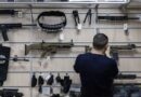 À Lyon, dix hommes jugés pour des vols d'armes en Suisse