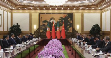 À Pékin, Luís Montenegro demande à Xi Jinping de soutenir la paix en Ukraine