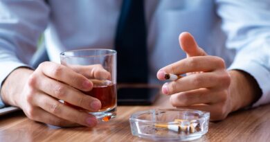 Alcool et tabac : des échappatoires face aux contraintes du travail ?