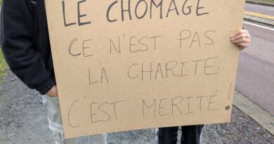 Bloquons tout. "On ne gagne pas grand-chose donc on n'a pas grand-chose à perdre", ces manifestants témoignent