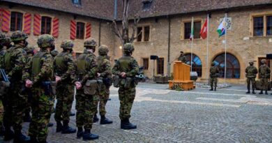 Caserne de Colombier: des officiers jugés pour un bizutage violent