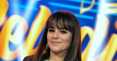 "Ce sont deux soeurs ?!" : Alizée apparaît "toujours aussi jeune" aux côtés de sa fille, ces images sidèrent les fans