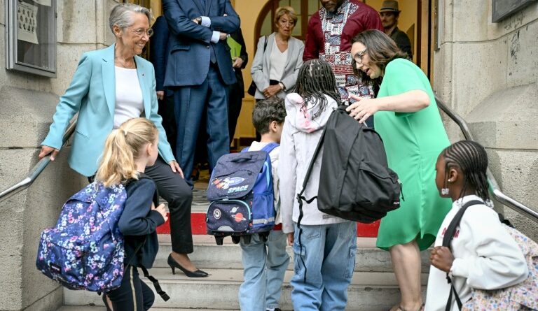 C'est la rentrée pour les élèves français, sauf dans les Bouches-du Rhône et le Var