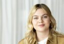"C’est simple, on se parle, j’ai mal" : Louane révèle souffrir "tout le temps", la chanteuse confie être atteinte d’une maladie chronique