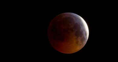 Comment (et quand) observer l’éclipse lunaire et la Lune rouge ce soir