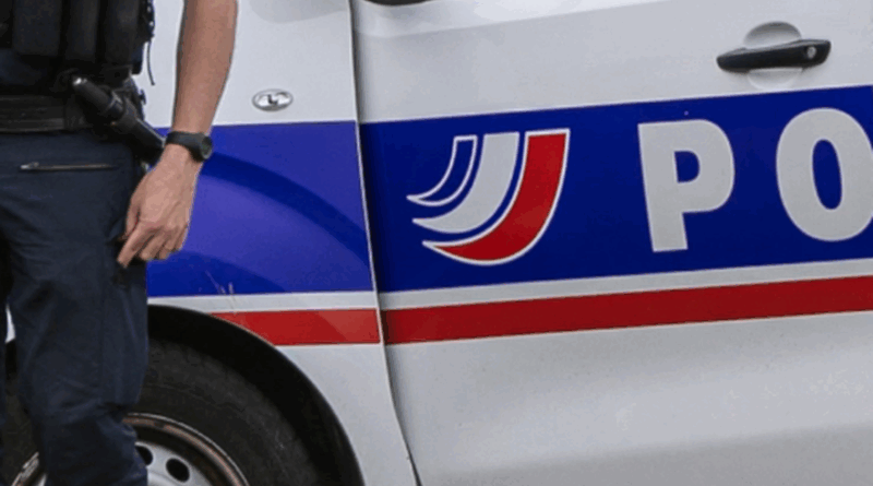 Conduite dangereuse, doigt d’honneur, refus d’obtempérer… À Tours, le chauffard de la voiturette cumule sous les yeux de la patronne de la police