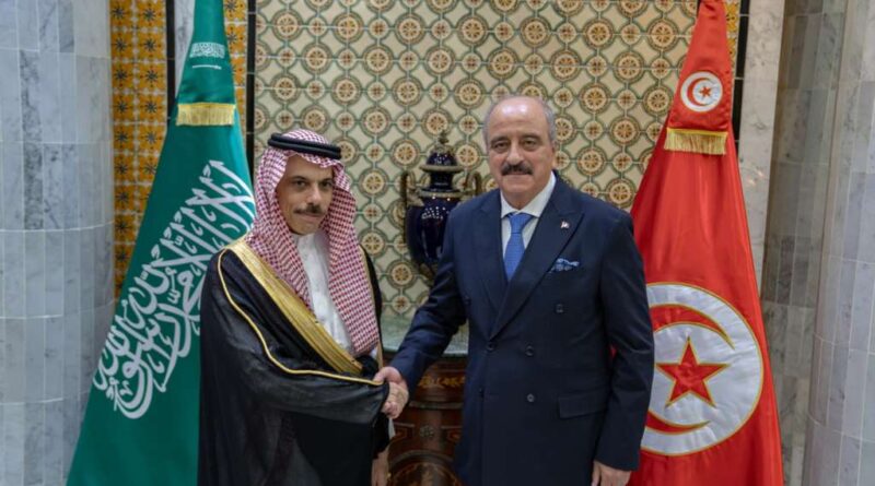 Convergence de vues entre Tunis et Riyad sur les questions d’intérêt commun