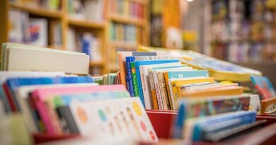 education,school,learning,student,teacher,classroom,university,books,knowledge,study