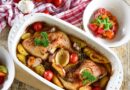 Cuisses de poulet rôties au four avec pommes de terre croustillant